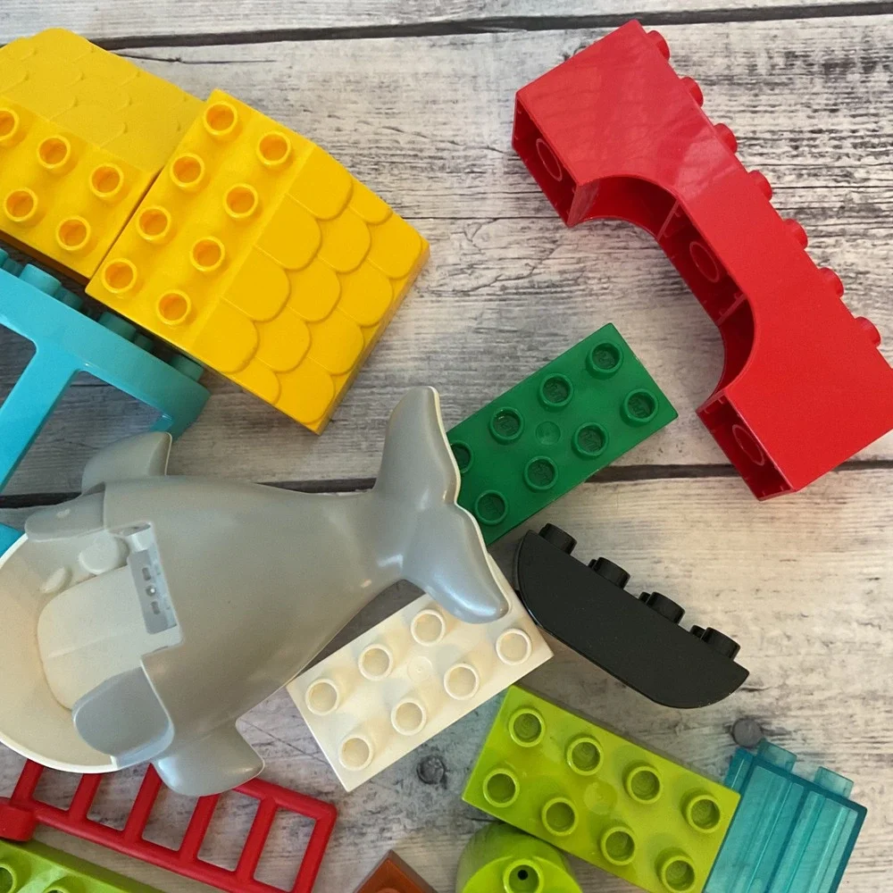 Lego duplo random